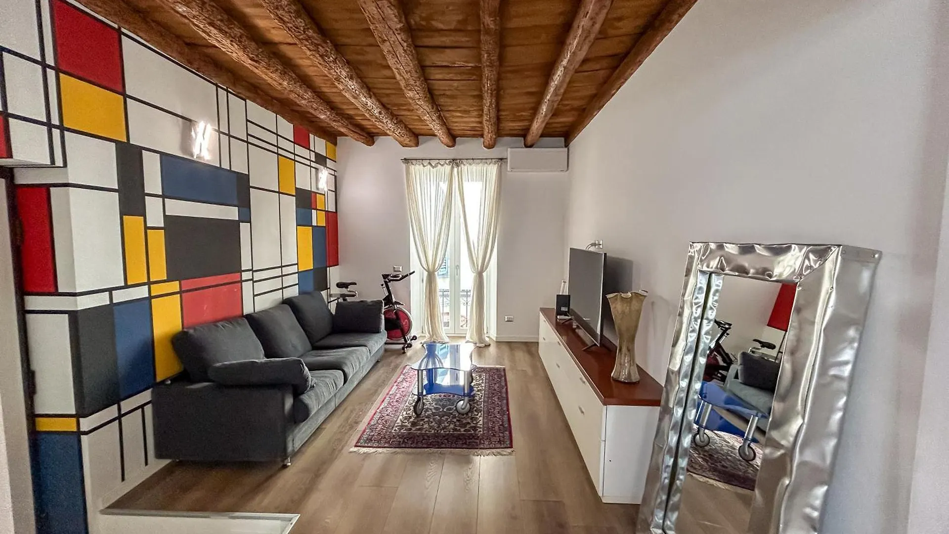 Suite & Charme In Un Palazzo Storico Di Bergamo Italy